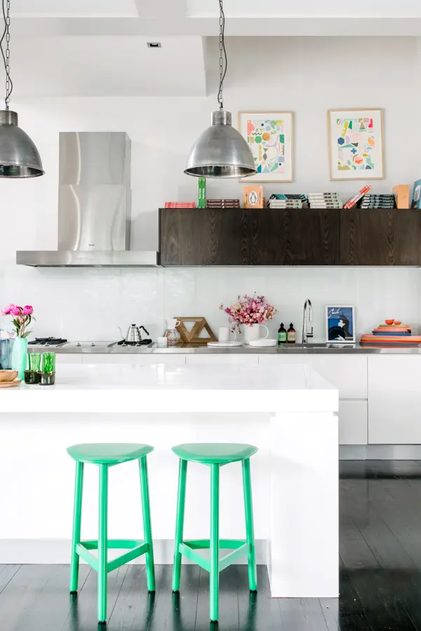How to Accessorize Your Kitchen Countertops: Add Color